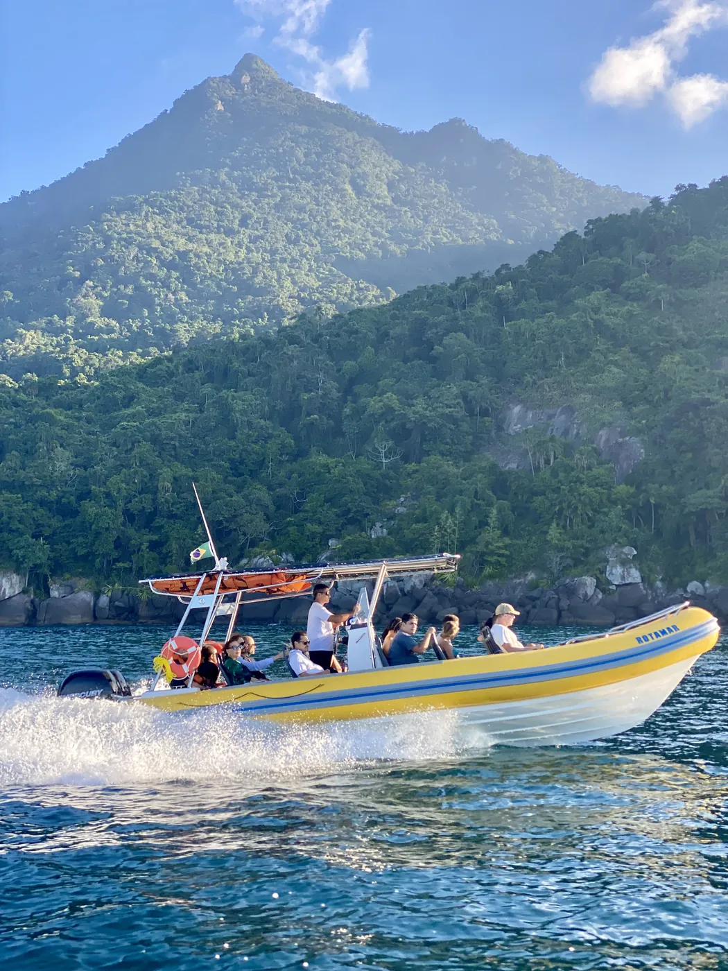 Passeio Mar & Mar até Castelhanos — Rotamar Ilhabela (1)